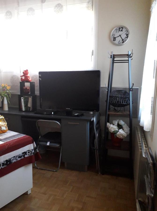 Les Violettes Apartment Menton Bagian luar foto