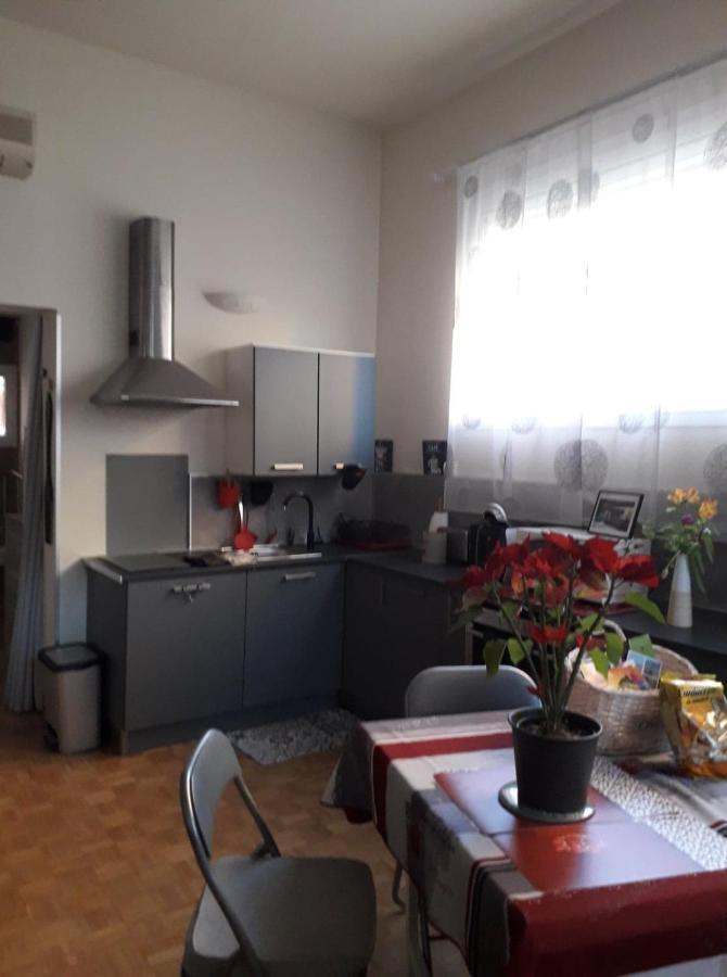 Les Violettes Apartment Menton Bagian luar foto