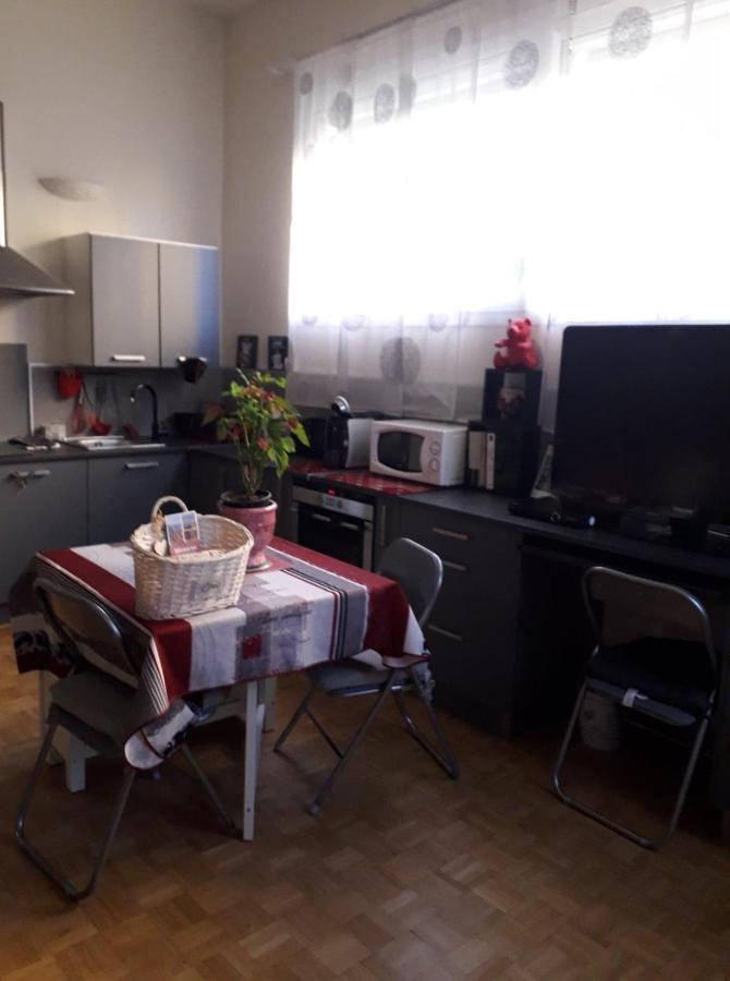 Les Violettes Apartment Menton Bagian luar foto
