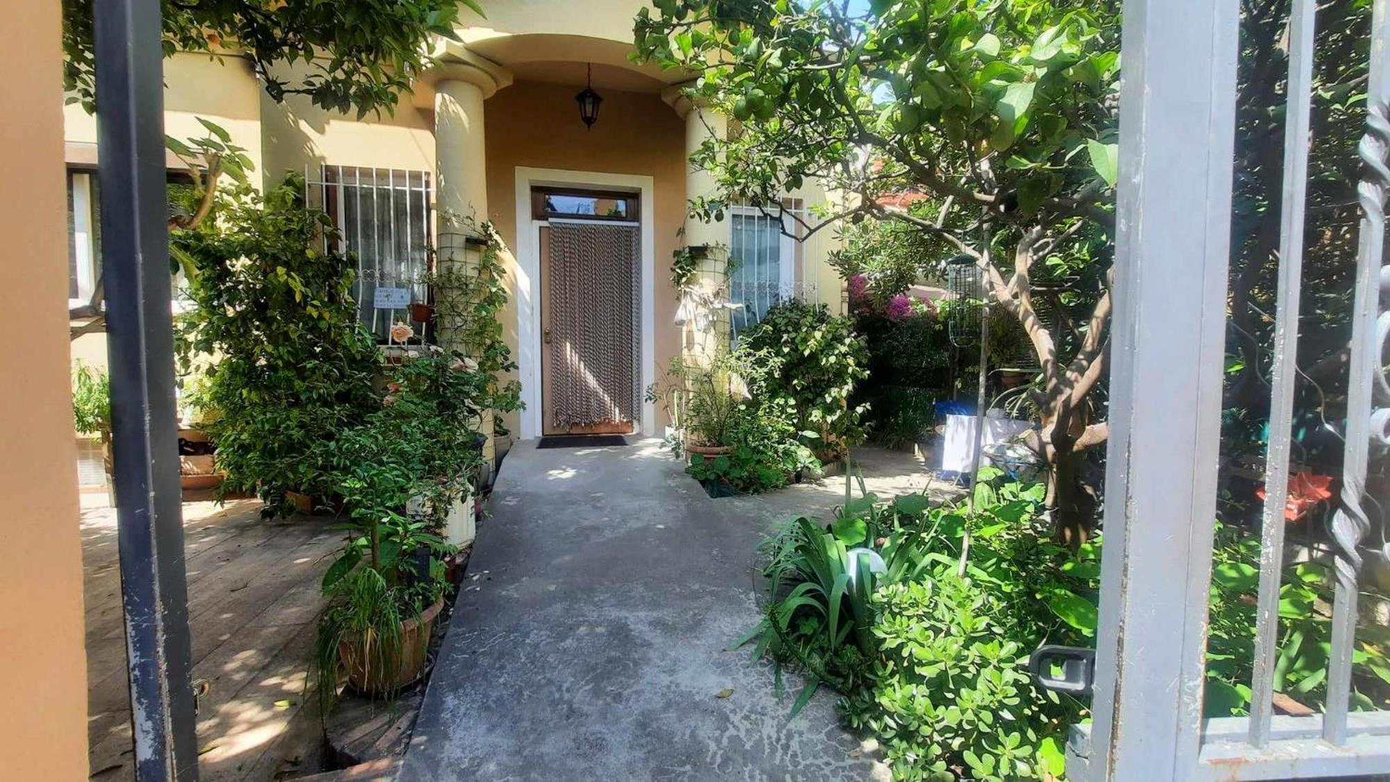 Les Violettes Apartment Menton Bagian luar foto